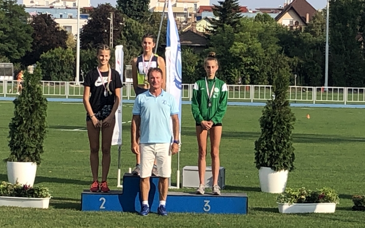 Keszthelyi Luca arany, Tóth Nikolett bronzérmes lett az atlétikai Magyar Liga döntőben