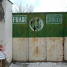 Bontás az Árpád utcában