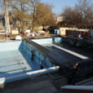 Városi Strandfürdő - Megérkezett a sátortető