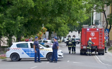 Előzetesben a bombával fenyegetőző férfi