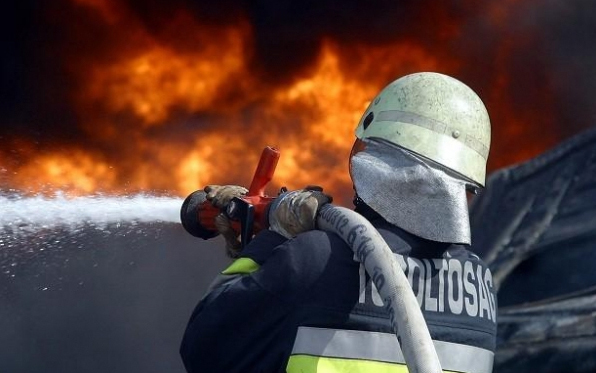 Gázpalack robbant egy családi házban Cegléden