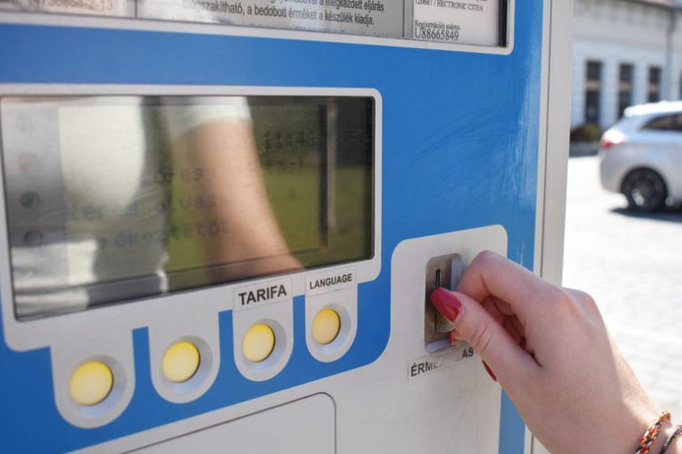 Tájékoztatás a fizető parkolók ünnepi üzemeltetésével kapcsolatban