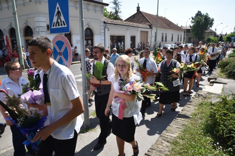 Ballagás a Református Általános Iskolából