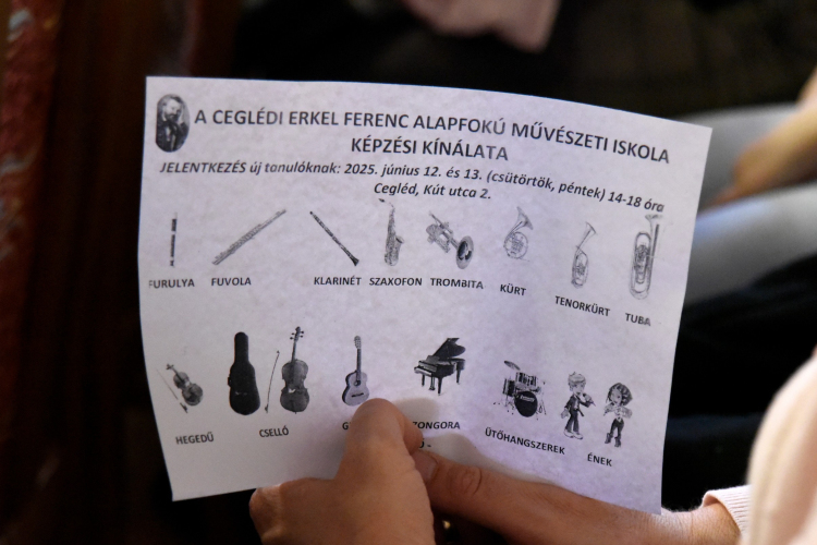 Mesés Hangszerbemutató a zeneiskolában
