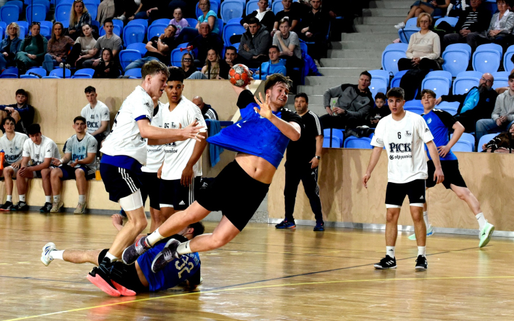 Továbbra is az élen a Ceglédi KK SE U20