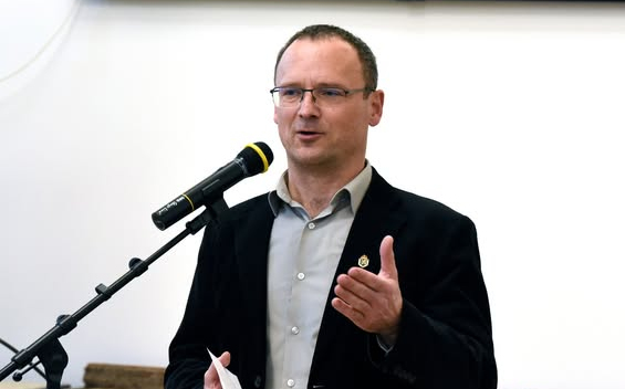 Lemondott Gulyás Zoltán