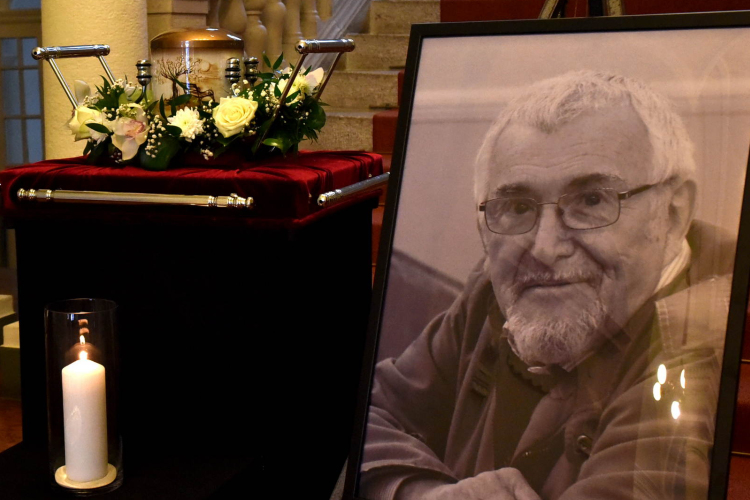 Búcsú Nagy László Lázártól