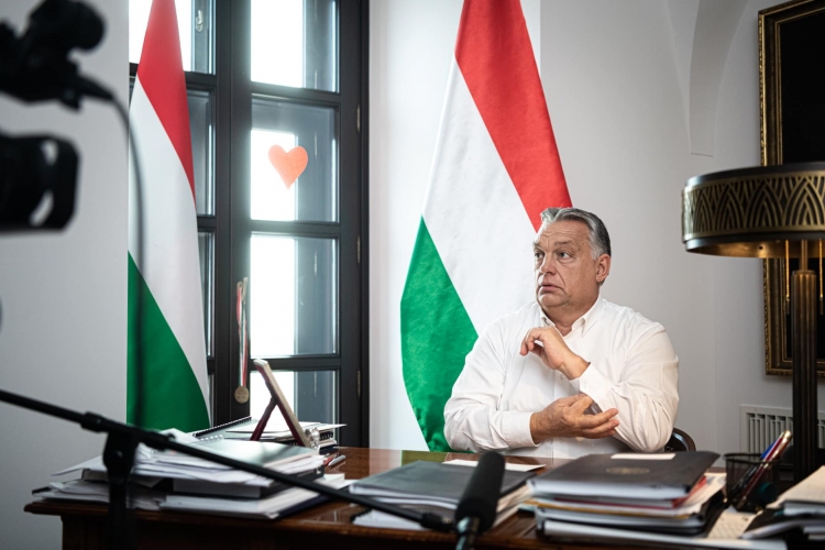 Orbán: kedd éjféltől kijárási tilalom lesz este 8 óra és hajnali 5 között