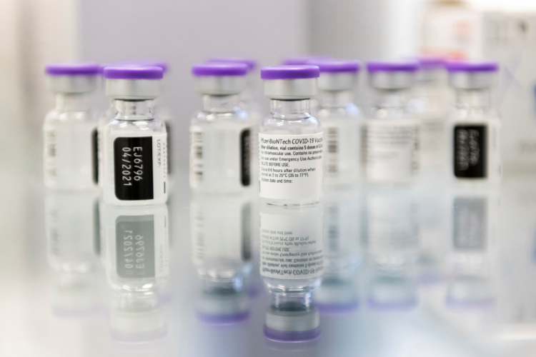 Nem fogad több vakcinát a Pfizertől Lengyelország