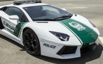 Lamborghinivel üldözik a bűnt dubaiban