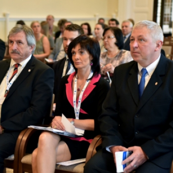 Konferencia a bürokráciacsökkentésről