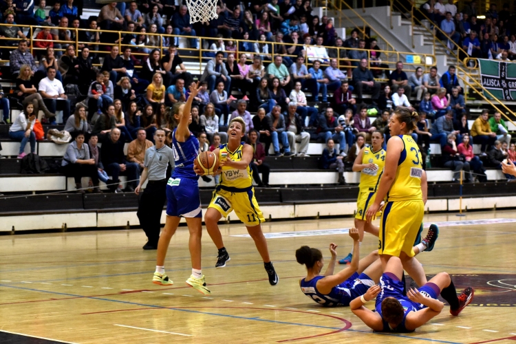 CEGLÉDI EKK – KSC Szekszárd 62 – 56