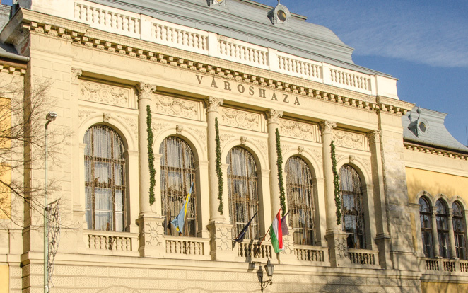 Hétfőn lesz csak hivatal