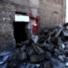 Malomtó széli lelátó bontása 