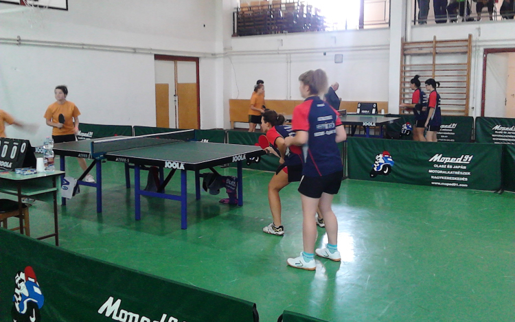 Megkezdődött az asztal körüli pontvadászat