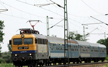 Jelentős késések a ceglédi vasútvonalon