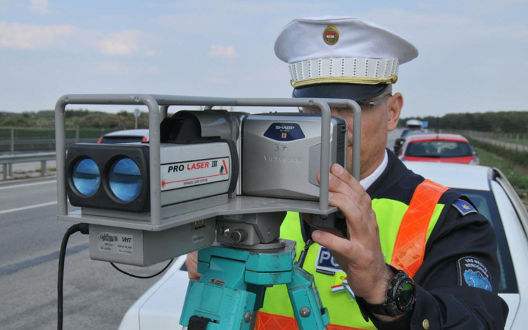 Speedmarathon Cegléden is