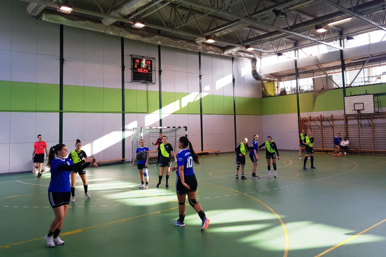 Megint Cápa győzelmek