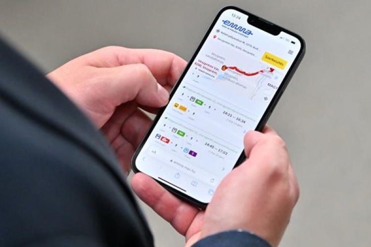 Elindult a MÁV-Volán-csoport EMMA elnevezésű egységes utazástervezője