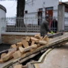 Strand-szerelik a beléptető rendszert