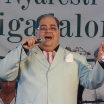 Nyár Esti Vigadalom