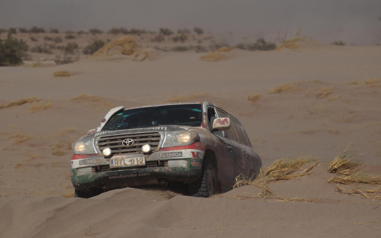 A nehezén már túl vannak