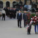 Kossuth szobor megkoszorúzása