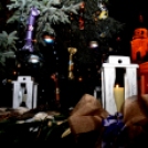 Gyönyörű karácsonyi fénybe borult a Szabadság tér