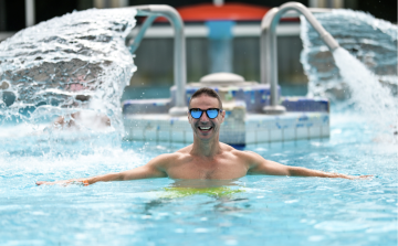 Feltöltődés testnek és léleknek: Cozombolis Péter a Szigetvári Gyógyfürdőben