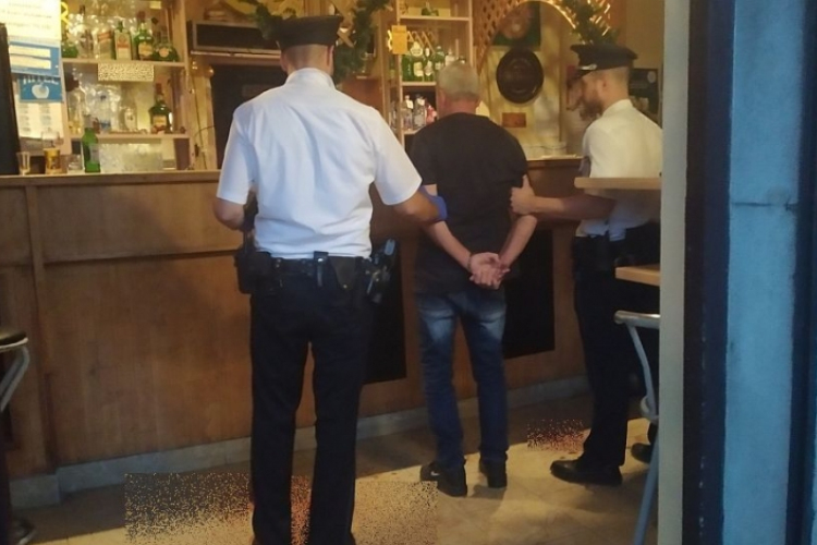 Késelés történt az egyik győri kocsmában